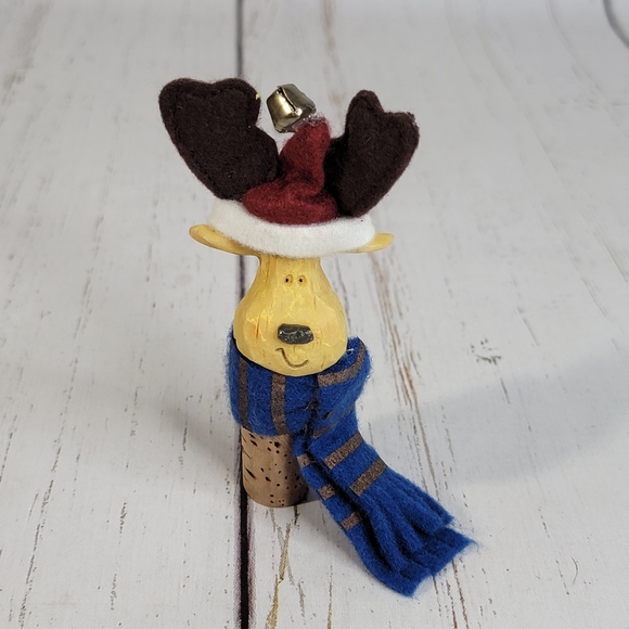 Christmas Santa & Reindeer Decoration Wine Topper Stoppers Set of 2 - Picture 6 of 9